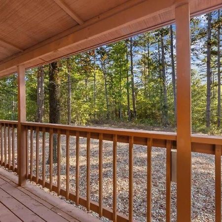 Misty Moonlight, Sleeps 4, Mountain Cabin Apartment Broken Bow Exterior photo